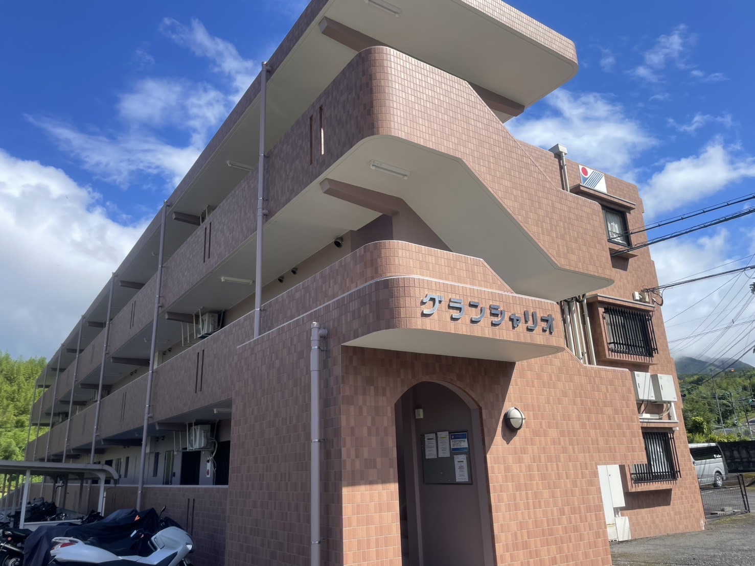 グランシャリオ　