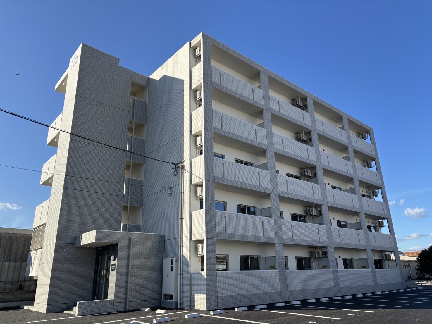 M STAGEA　(エム　ステージア）